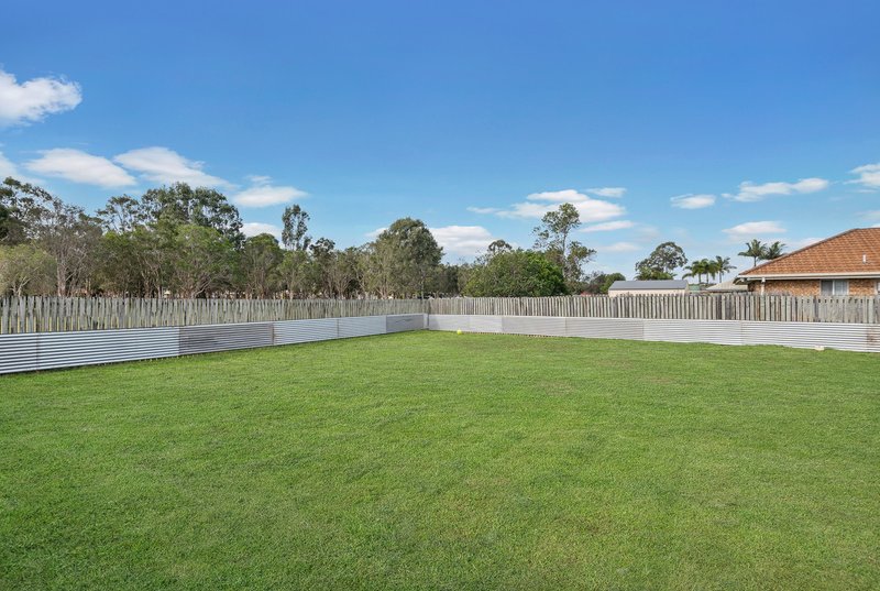 Photo - 63 Gladdon Street, Bald Hills QLD 4036 - Image 3