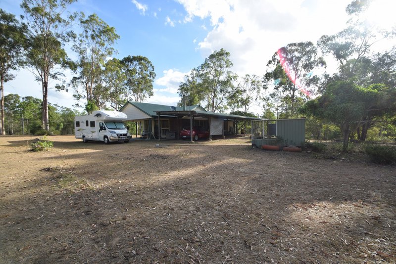 Photo - 63 Gloucester Court, Mount Hallen QLD 4312 - Image 4