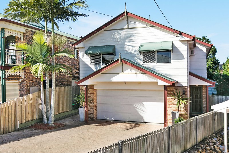 63 Gordon Parade, Manly QLD 4179