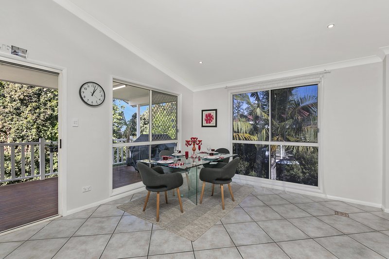 Photo - 63 Gordon Parade, Manly QLD 4179 - Image 6