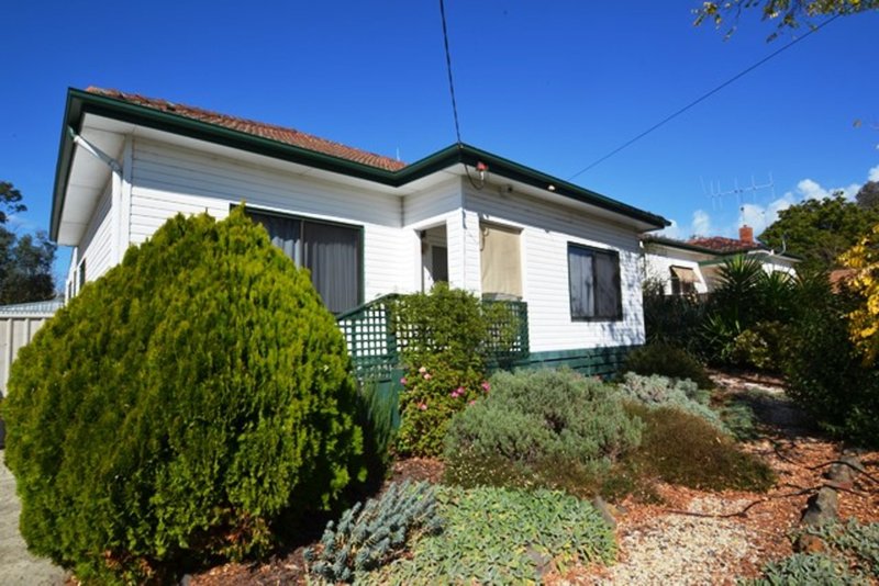 Photo - 63 Goulburn Street, Seymour VIC 3660 - Image 2