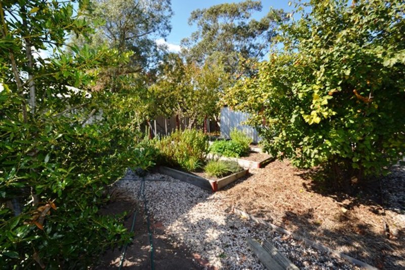 Photo - 63 Goulburn Street, Seymour VIC 3660 - Image 9