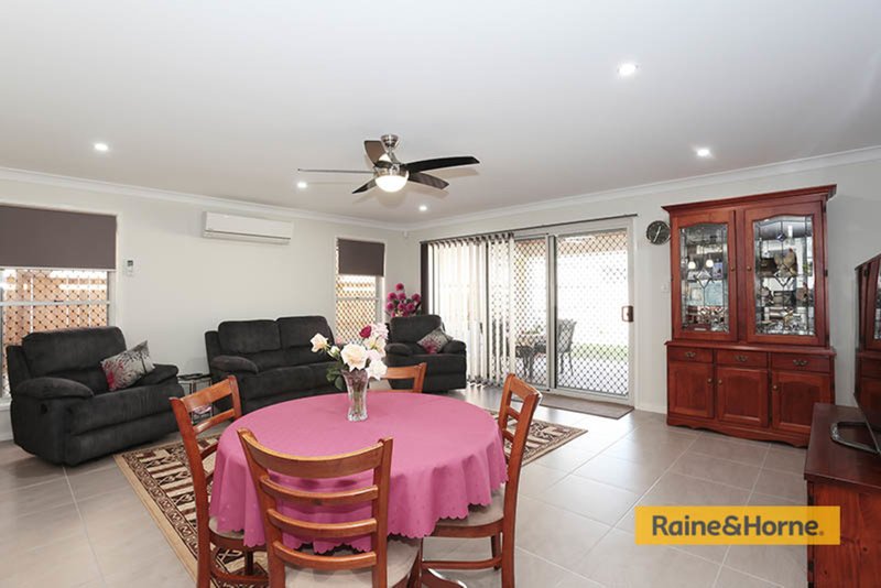 Photo - 63 Greenview Avenue, South Ripley QLD 4306 - Image 3