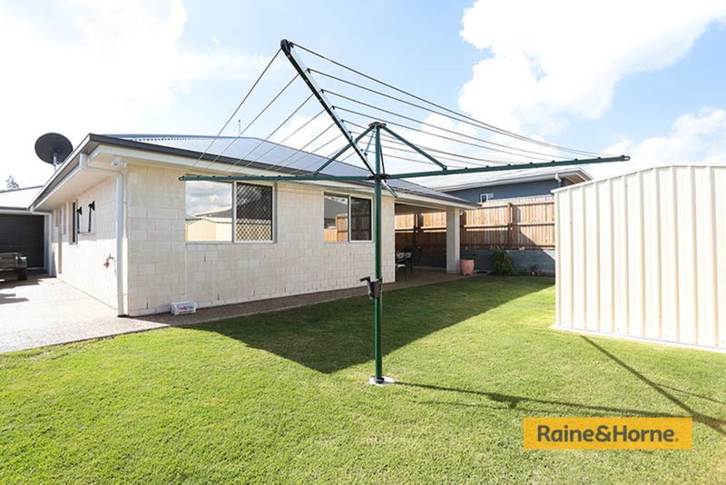 Photo - 63 Greenview Avenue, South Ripley QLD 4306 - Image 11