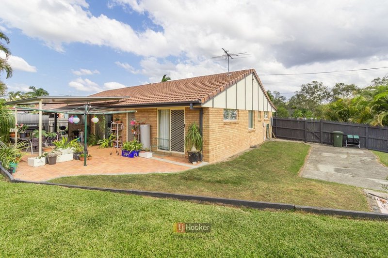 Photo - 63 Haldham Crescent, Regents Park QLD 4118 - Image 3