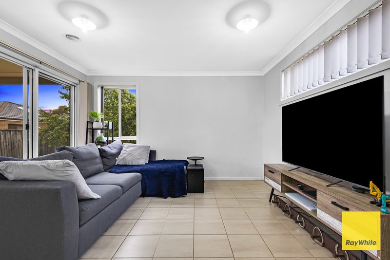 Photo - 63 Hamish Drive, Tarneit VIC 3029 - Image 7