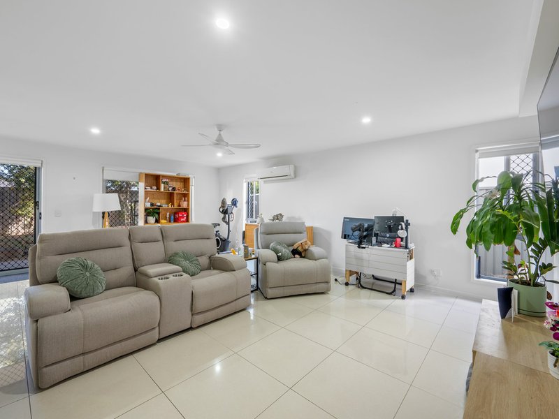 Photo - 6/3 Hancox Place, Robina QLD 4226 - Image 2