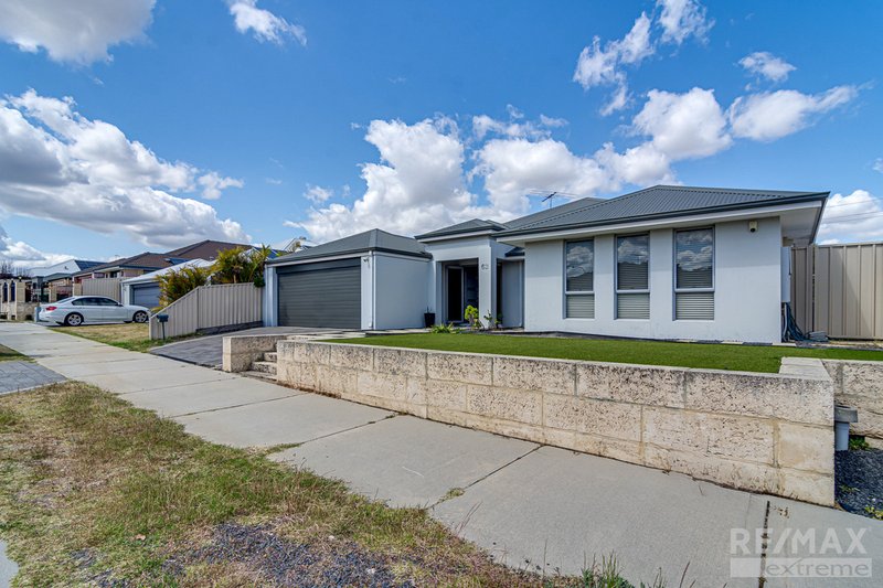 Photo - 63 Hardcastle Avenue, Landsdale WA 6065 - Image 3