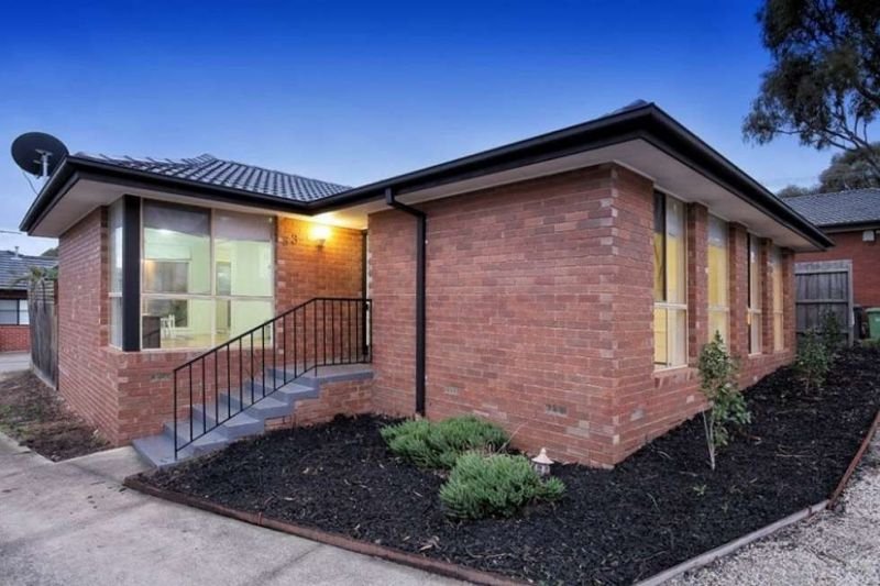 Photo - 63 Harricks Cresent , Attwood VIC 3049 - Image 2