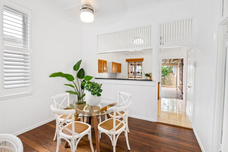 Photo - 63 Henry Street, Greenslopes QLD 4120 - Image 6