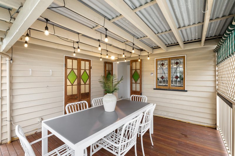 Photo - 63 Henry Street, Greenslopes QLD 4120 - Image 9