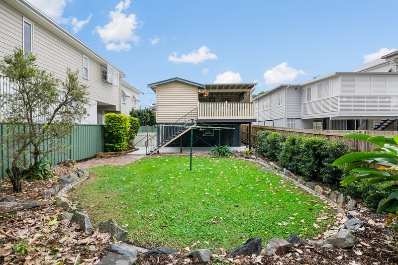 Photo - 63 Henry Street, Greenslopes QLD 4120 - Image 16