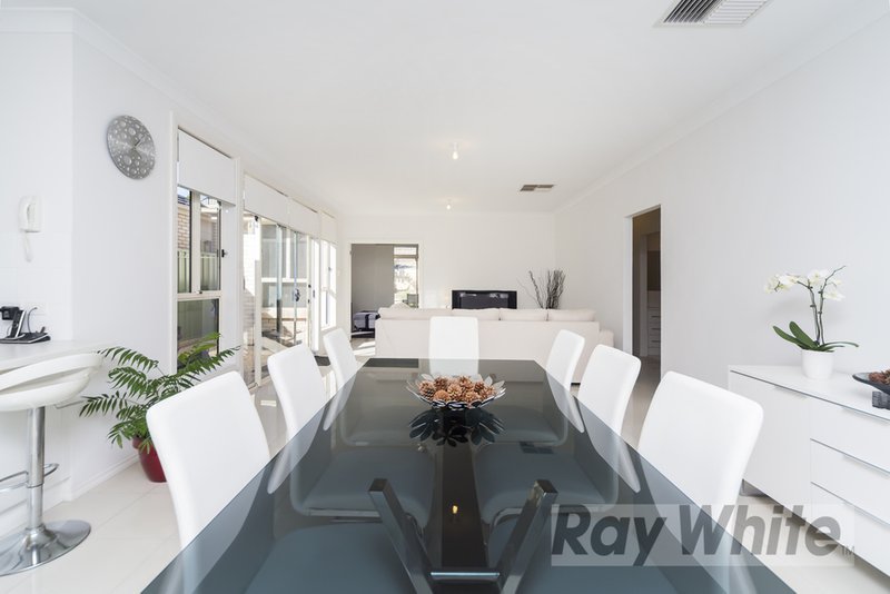 Photo - 63 Hindmarsh Cct , Mawson Lakes SA 5095 - Image 6