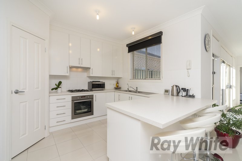 Photo - 63 Hindmarsh Cct , Mawson Lakes SA 5095 - Image 7