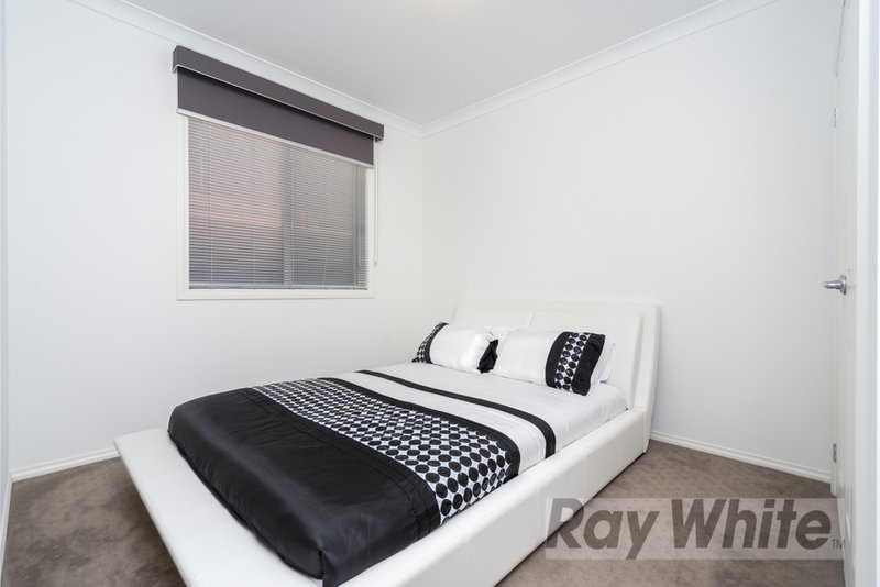 Photo - 63 Hindmarsh Cct , Mawson Lakes SA 5095 - Image 18