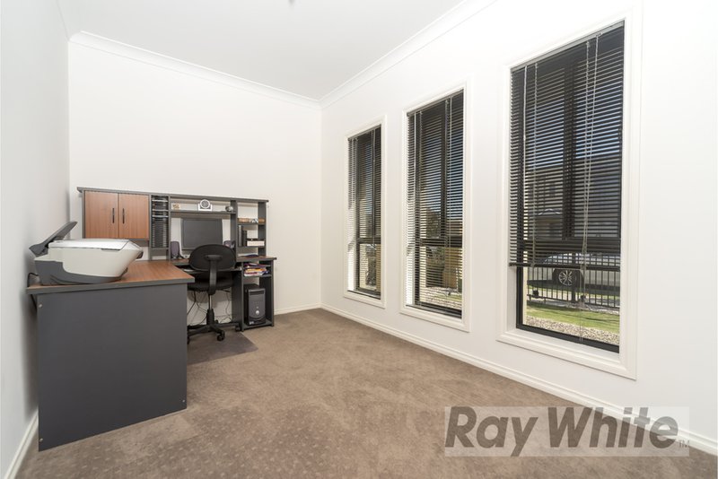 Photo - 63 Hindmarsh Cct , Mawson Lakes SA 5095 - Image 19