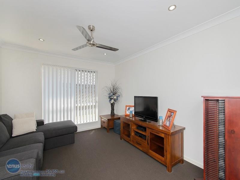 Photo - 63 Honeywood Drive, Fernvale QLD 4306 - Image 5