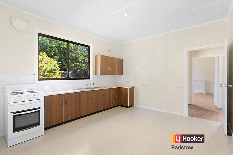 Photo - 63 Horsley Road, Revesby NSW 2212 - Image 5