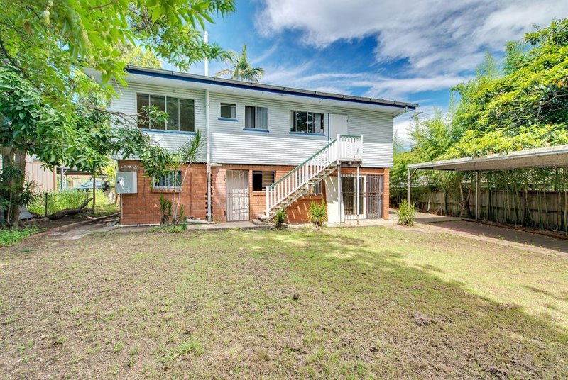 Photo - 63 Julie Road, Ellen Grove QLD 4078 - Image 12