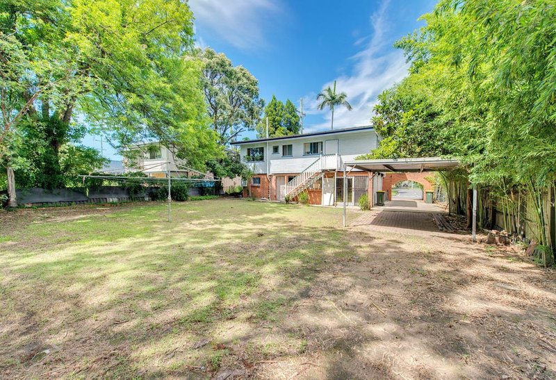 Photo - 63 Julie Road, Ellen Grove QLD 4078 - Image 13