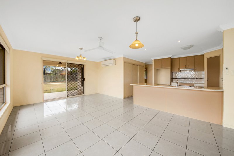 Photo - 63 Keppel Avenue, Clinton QLD 4680 - Image 6