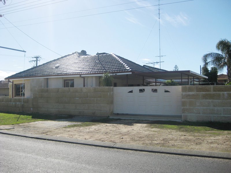 Photo - 63 King Road, East Bunbury WA 6230 - Image 17