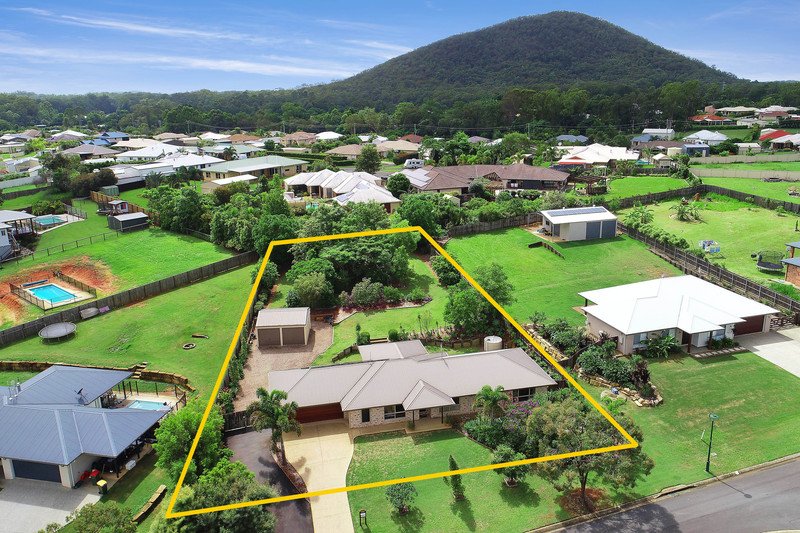 Photo - 63 Lachlan Crescent, Beerwah QLD 4519 - Image 13