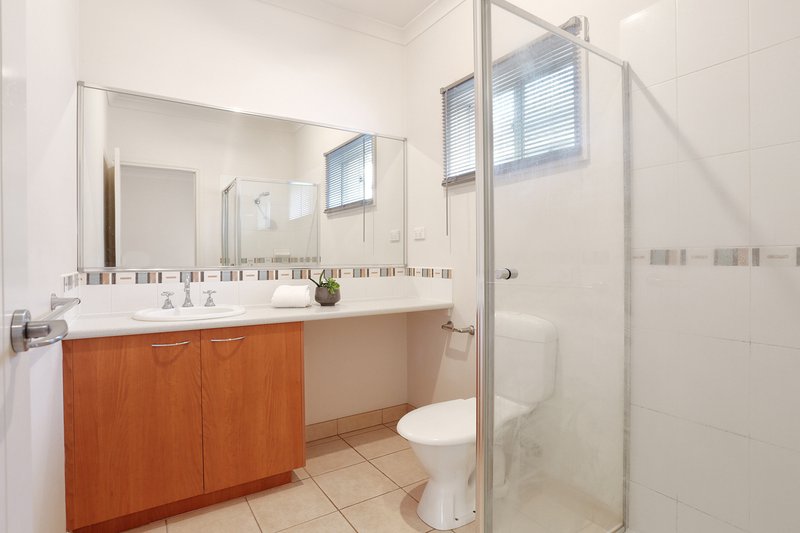 Photo - 63 Lennon Boulevard, Point Cook VIC 3030 - Image 4