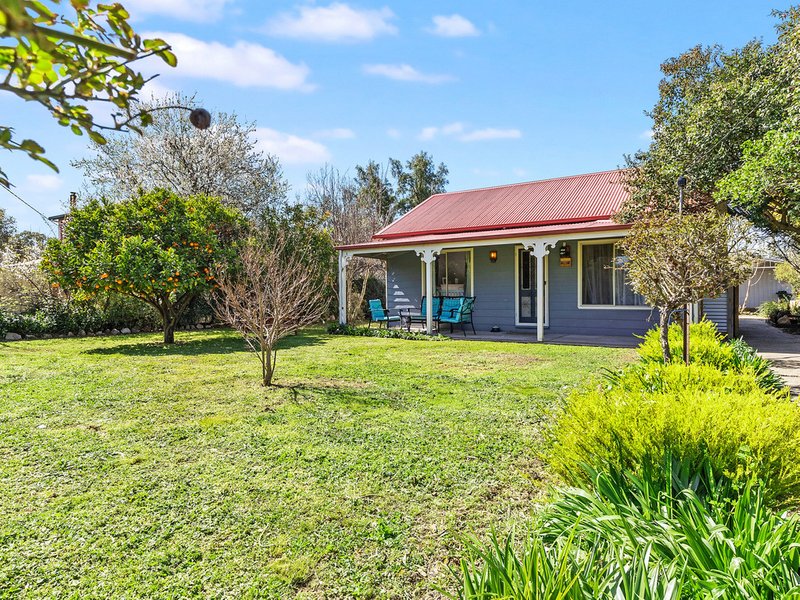 Photo - 63 Livingstone Street, Avenel VIC 3664 - Image 4