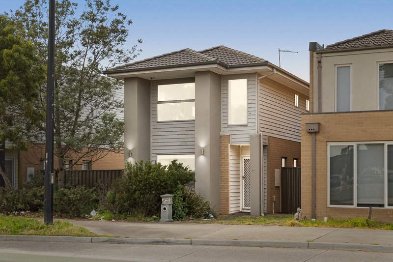 Photo - 63 Lygon Drive, Craigieburn VIC 3064 - Image 1