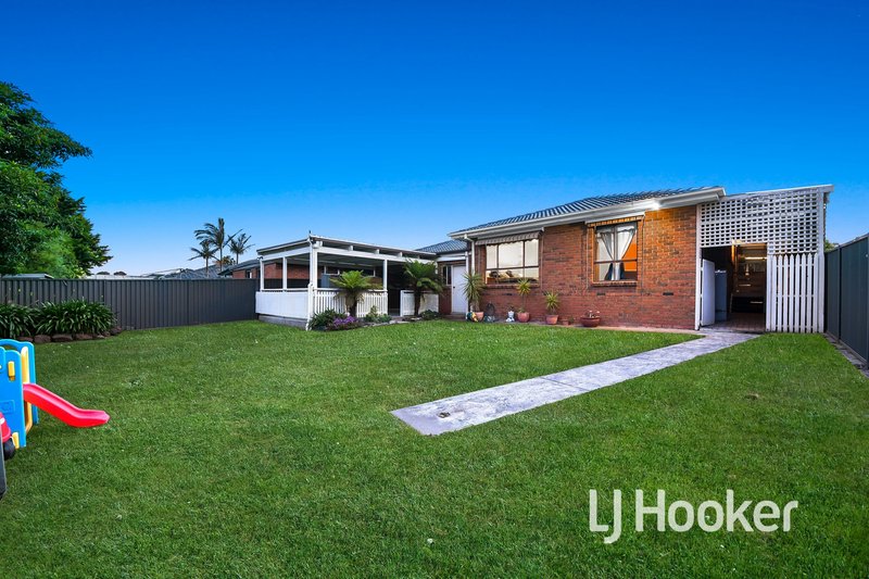 Photo - 63 Marylyn Place, Cranbourne VIC 3977 - Image 18