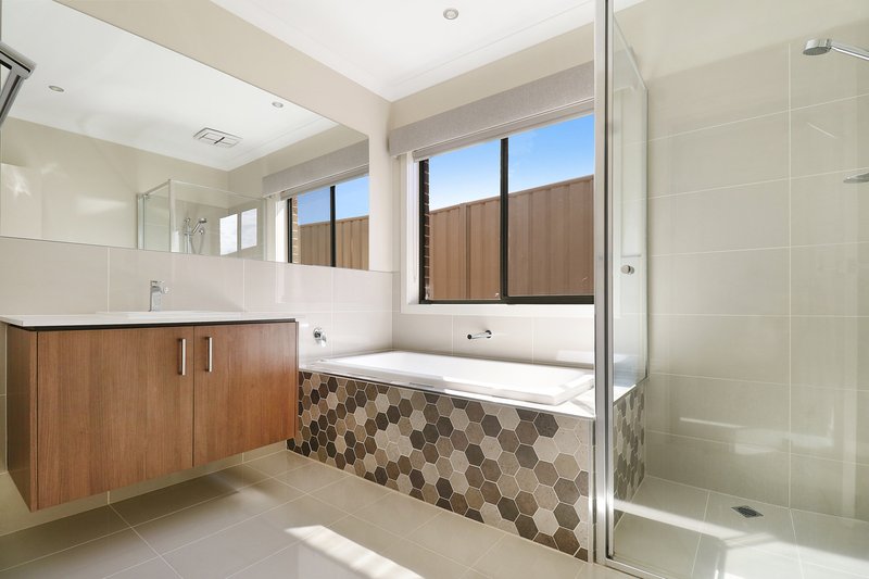 Photo - 63 Maygar Avenue, Wodonga VIC 3690 - Image 16