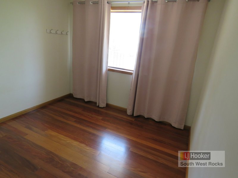 Photo - 63 Mitchell Street, South West Rocks NSW 2431 - Image 4