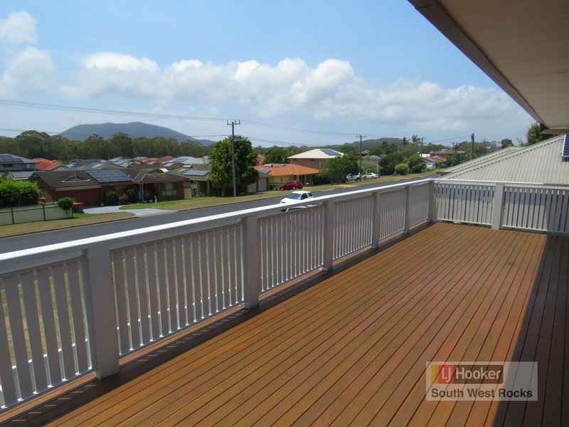 Photo - 63 Mitchell Street, South West Rocks NSW 2431 - Image 15