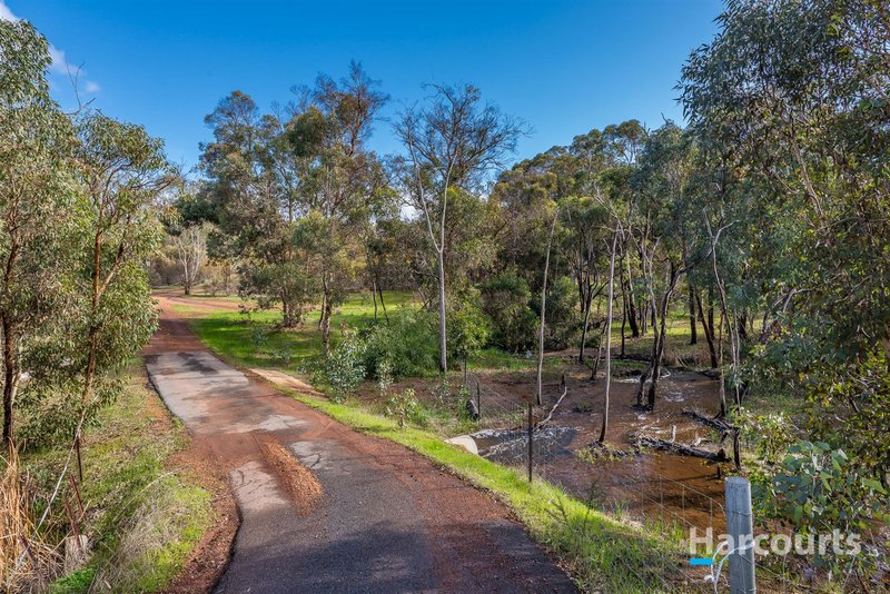 Photo - 63 Morley Road, Lower Chittering WA 6084 - Image 3