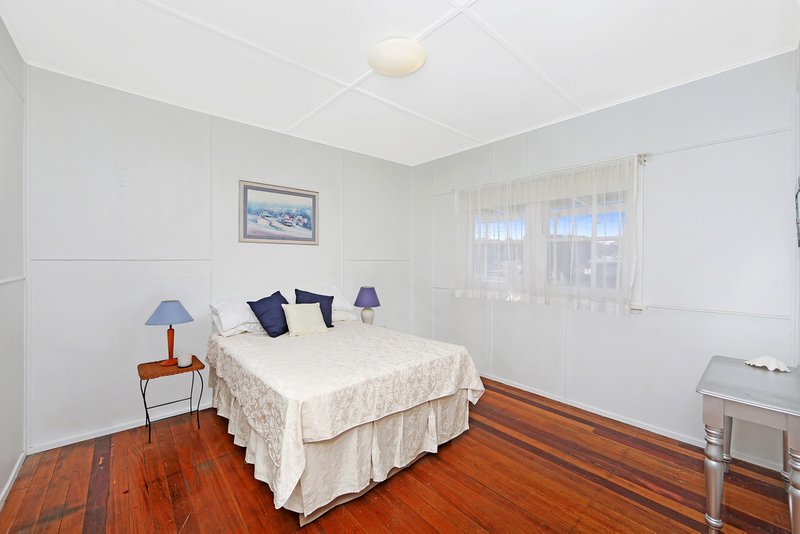 Photo - 63 Moss Avenue, Toukley NSW 2263 - Image 10