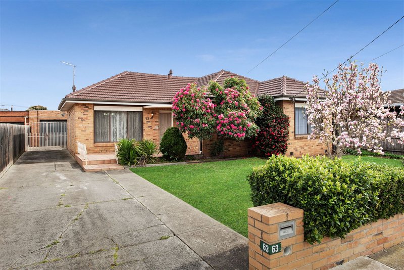 63 Mount View Road, Thomastown VIC 3074