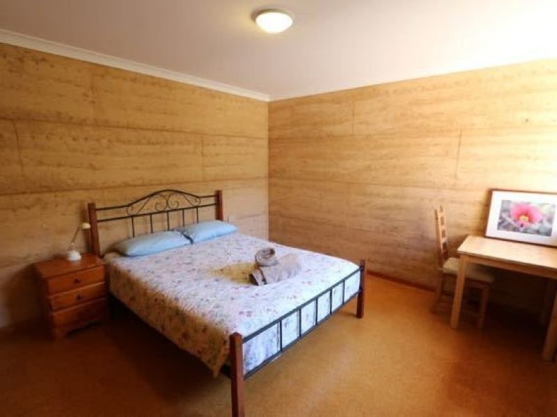 Photo - 63 Norfolk Street, Dunsborough WA 6281 - Image 6