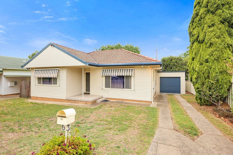 63 Oak Street, Tamworth NSW 2340