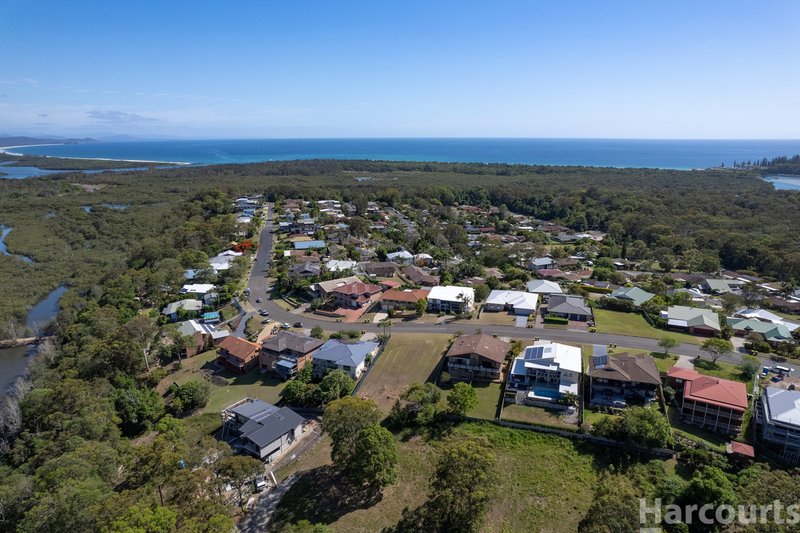 Photo - 63 Ocean Street, South West Rocks NSW 2431 - Image 6