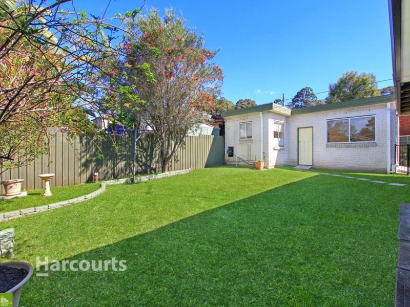 Photo - 63 Parkside Drive, Dapto NSW 2530 - Image 8