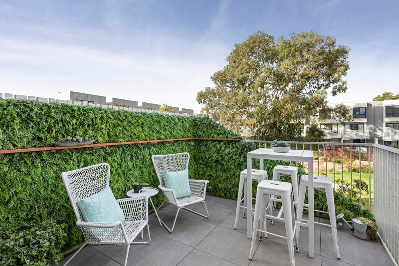 Photo - 63 Piccolo Circuit, Williamstown North VIC 3016 - Image 6