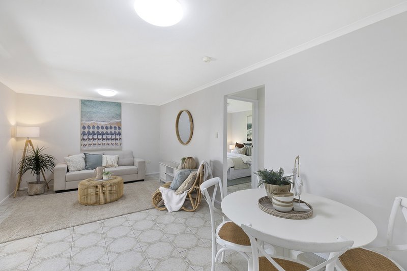 Photo - 63 Playford Road, Killarney Vale NSW 2261 - Image 6