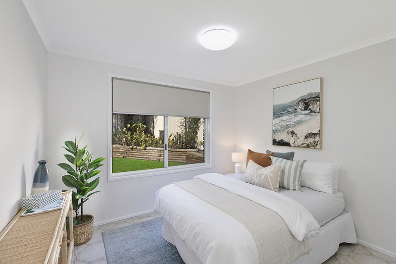 Photo - 63 Playford Road, Killarney Vale NSW 2261 - Image 9