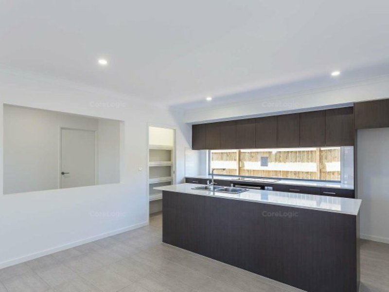 Photo - 63 Portree Crescent, Heathwood QLD 4110 - Image 2