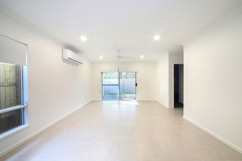 Photo - 63 Randwick Street, Logan Reserve QLD 4133 - Image 3