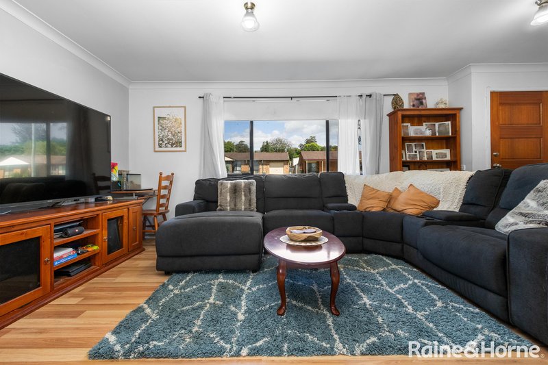 Photo - 63 Regiment Road, Rutherford NSW 2320 - Image 6