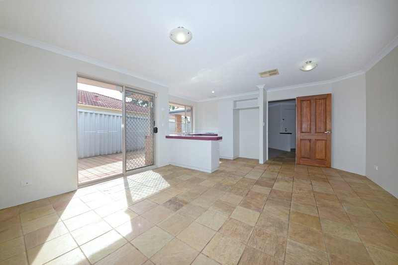 Photo - 63 Renshaw Boulevard, Clarkson WA 6030 - Image 11