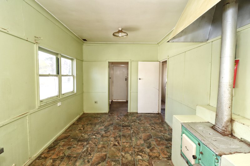 Photo - 63 Ryall Street, Canowindra NSW 2804 - Image 10