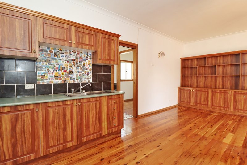 Photo - 63 Ryall Street, Canowindra NSW 2804 - Image 11